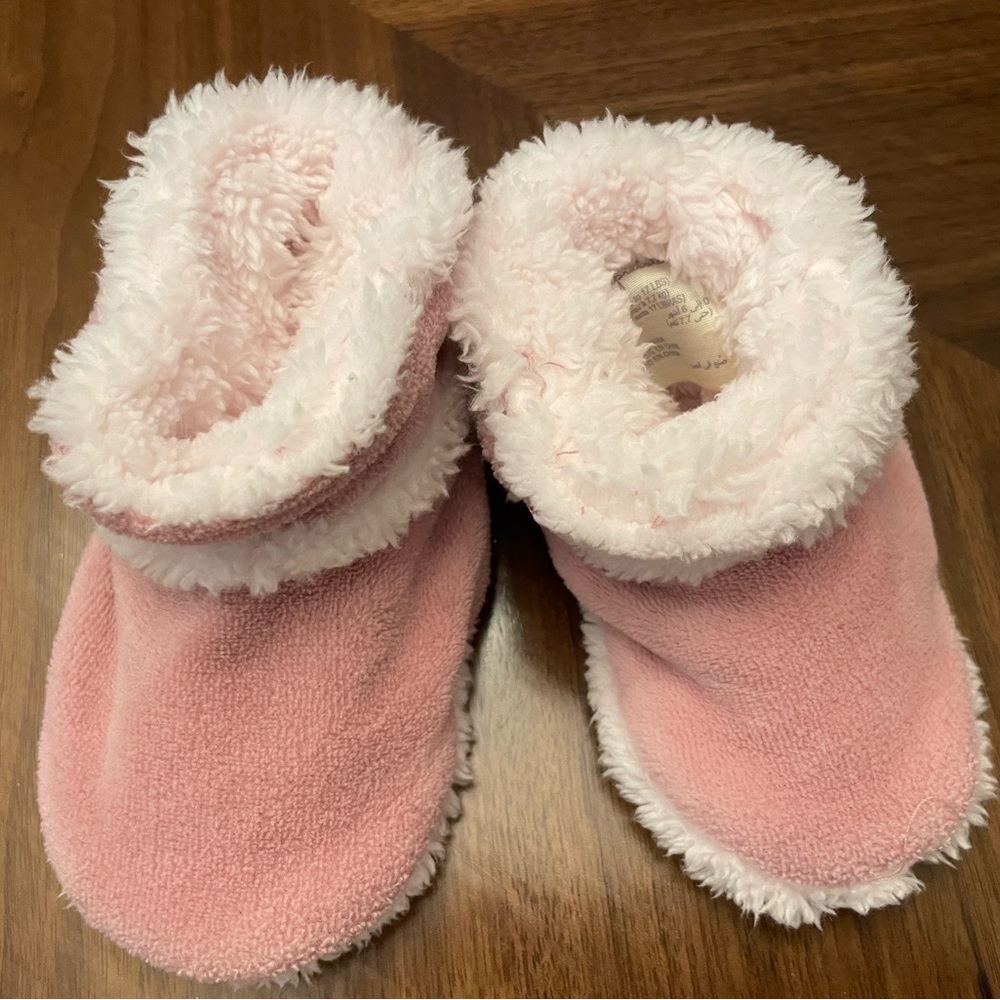 Baby Furry Moccasins (0-6 M)